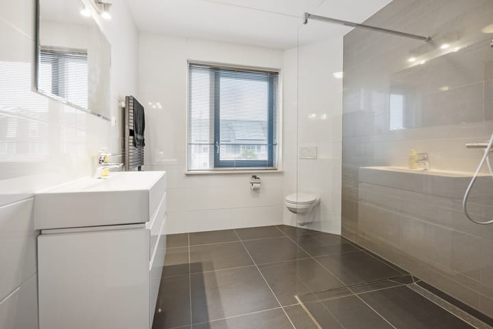 Foto 4 van Achtknoop 6