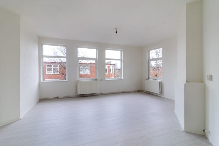 Foto 4 van Linnaeusstraat 130