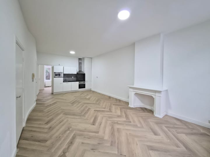 Photo 6 of De Perponcherstraat 119