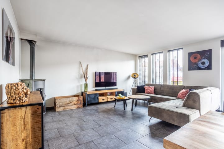 Foto 7 van Scheringstraat 15