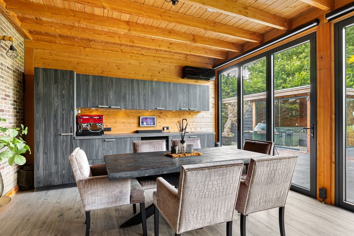 Foto 17 van Middendorp 15