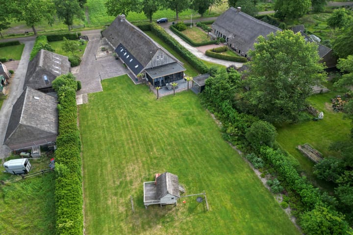 Foto 39 van Middendorp 15