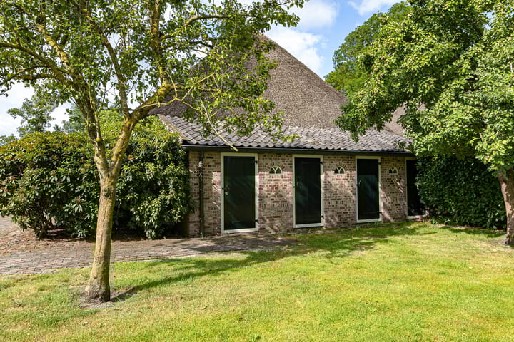 Foto 44 van Middendorp 15