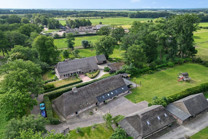 Foto 46 van Middendorp 15