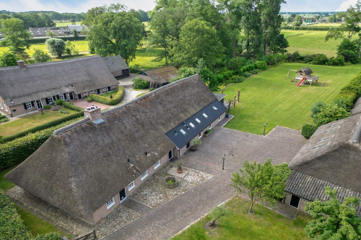 Foto 48 van Middendorp 15