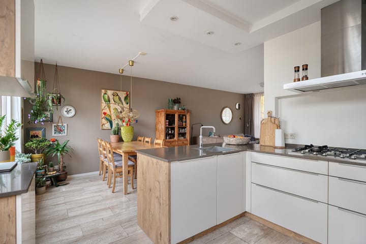 Photo 19 of Iepenlaan 107