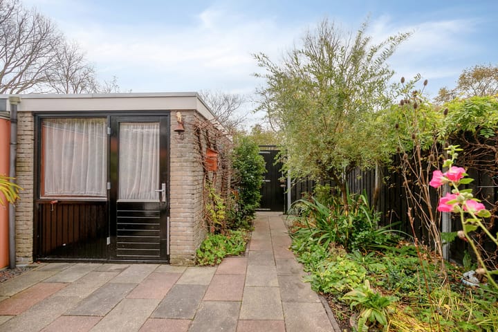 Photo 36 of Iepenlaan 107