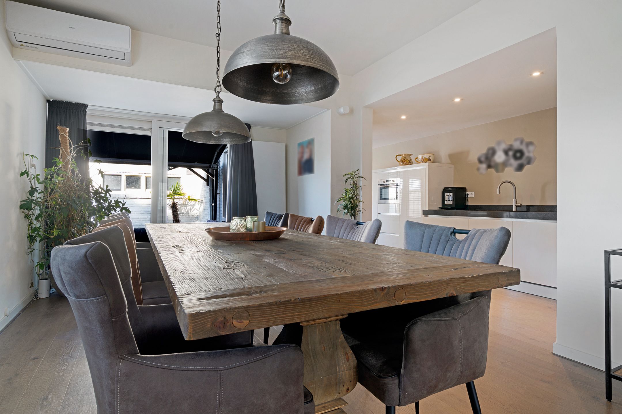 Foto 12 van Nijkampenweg 27