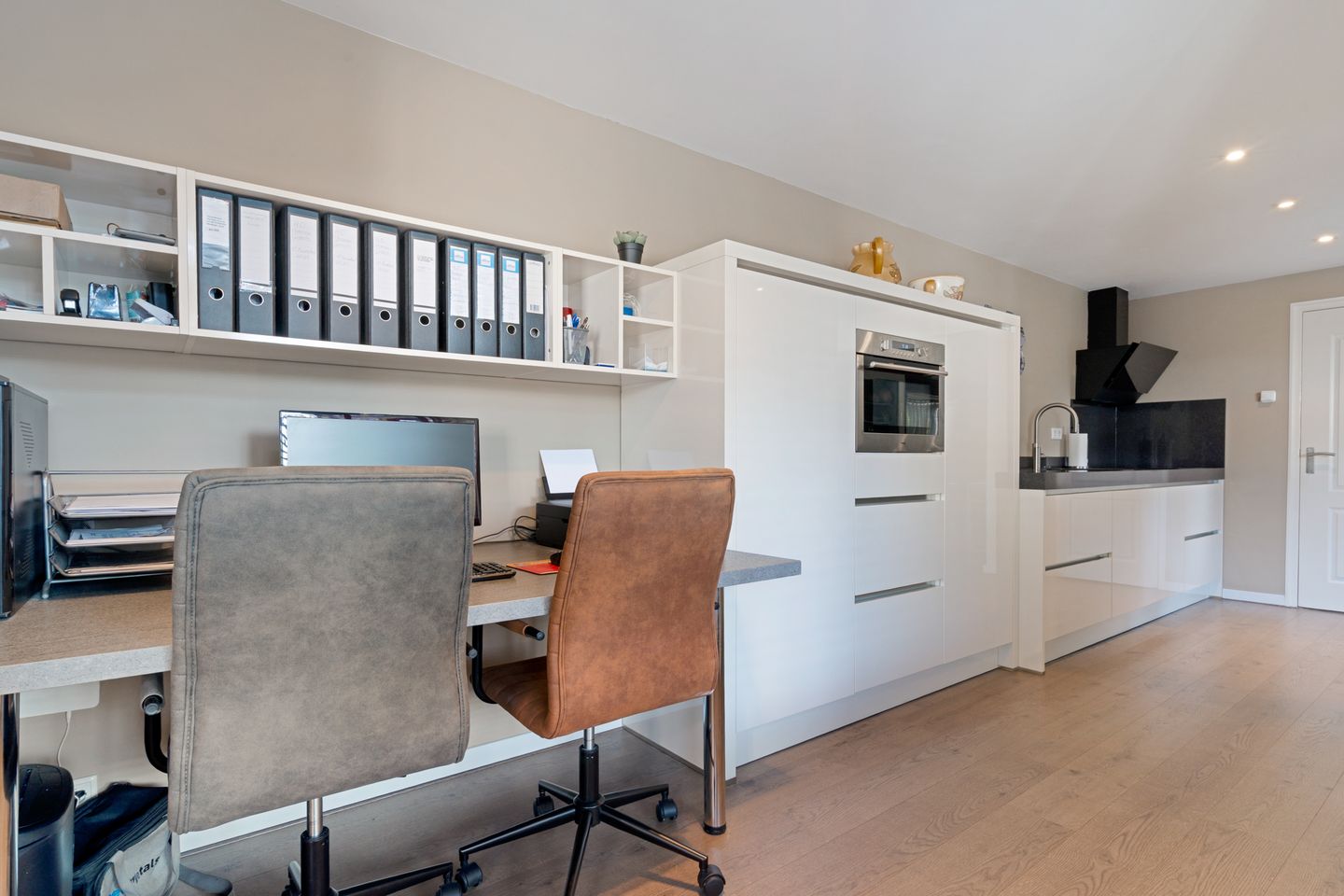 Foto 19 van Nijkampenweg 27