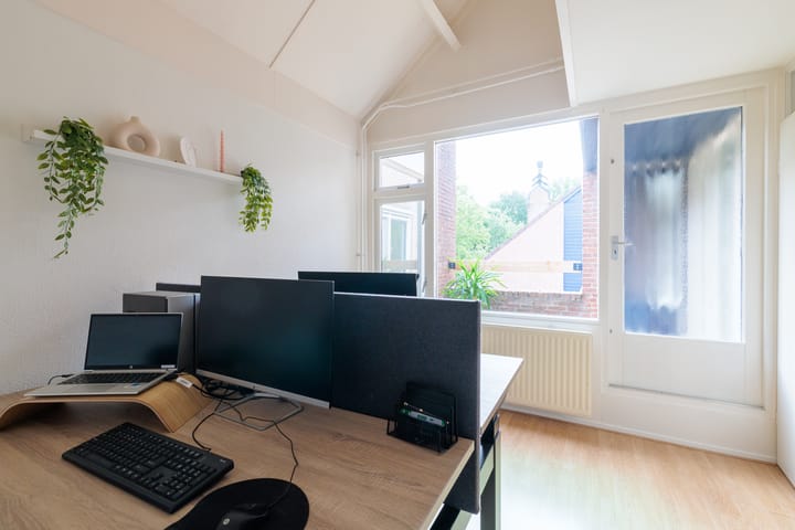 Foto 35 van Rozengaard 19 52