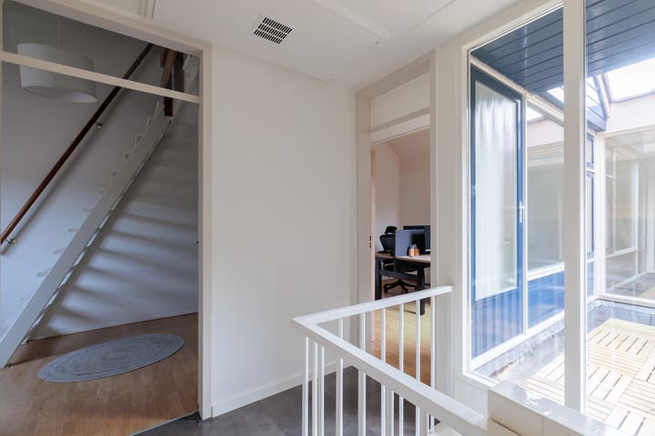 Foto 33 van Rozengaard 19 52