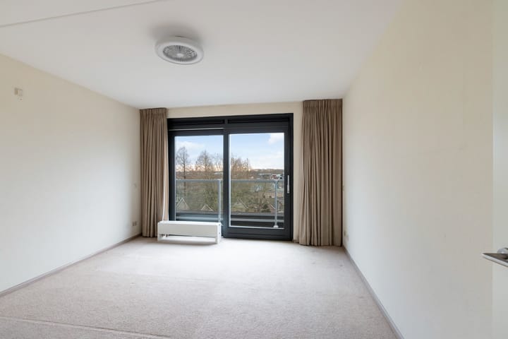 Photo 21 of Stolwaardplein 41