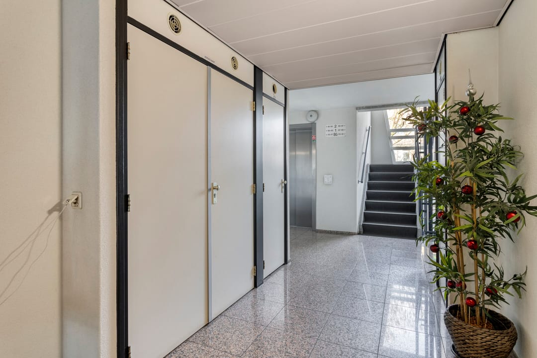 Photo 7 of Vincent van Goghstraat 195