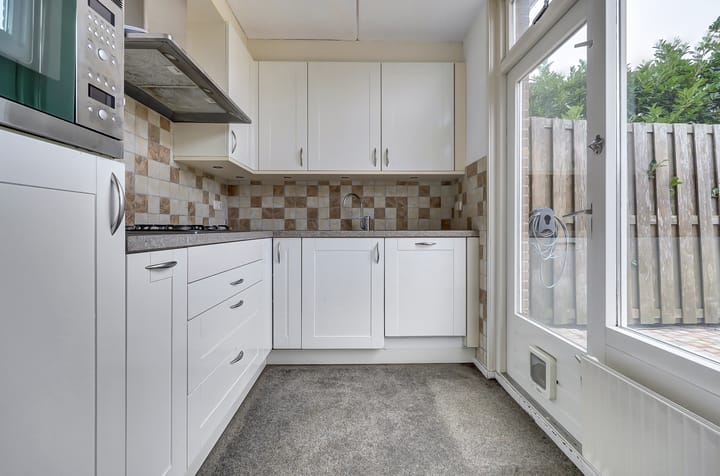 Foto 7 van Van Herlaerstraat 12