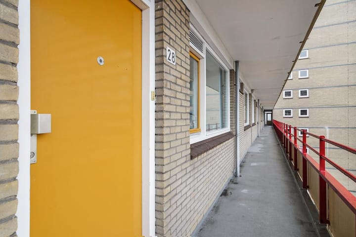 Photo 21 of Arthur van Schendelplein 173