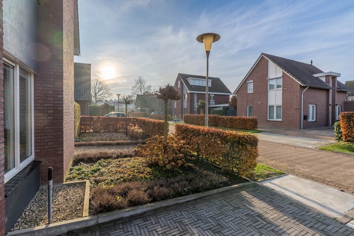 Foto 8 van Lavendelheide 11