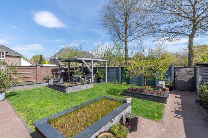 Foto 23 van Raaijweg 1