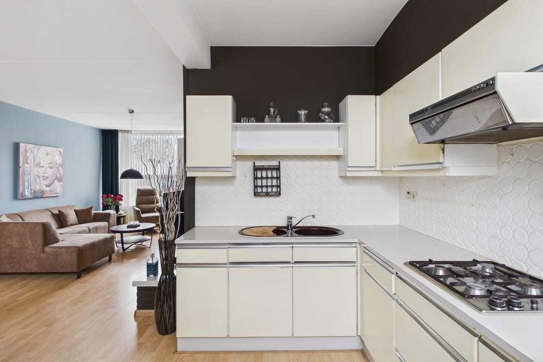 Foto 16 van Drostlaan 8-B