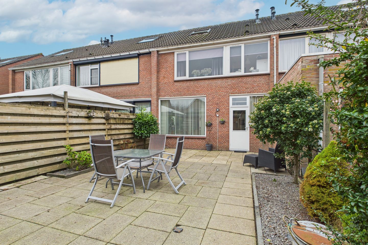 Foto 35 van Drostlaan 8-B