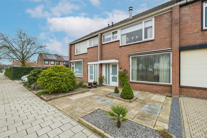 Foto 37 van Drostlaan 8-B