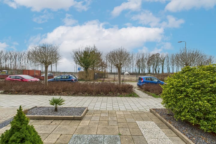 Foto 38 van Drostlaan 8-B