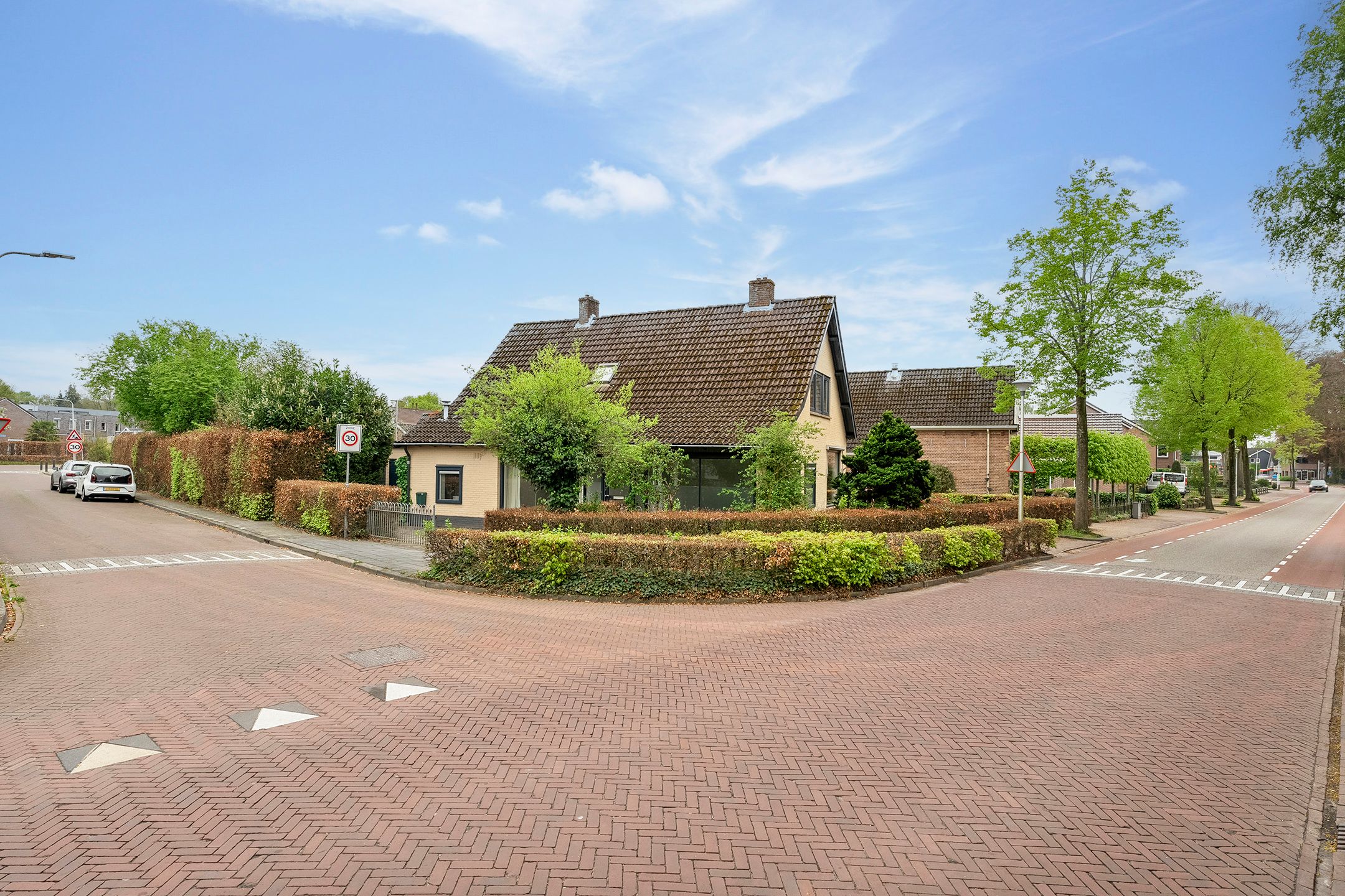 Photo 54 of Hoofdstraat 23