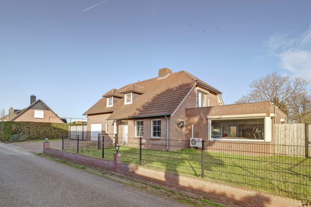 Foto 1 van Veldsehuizen 11-A