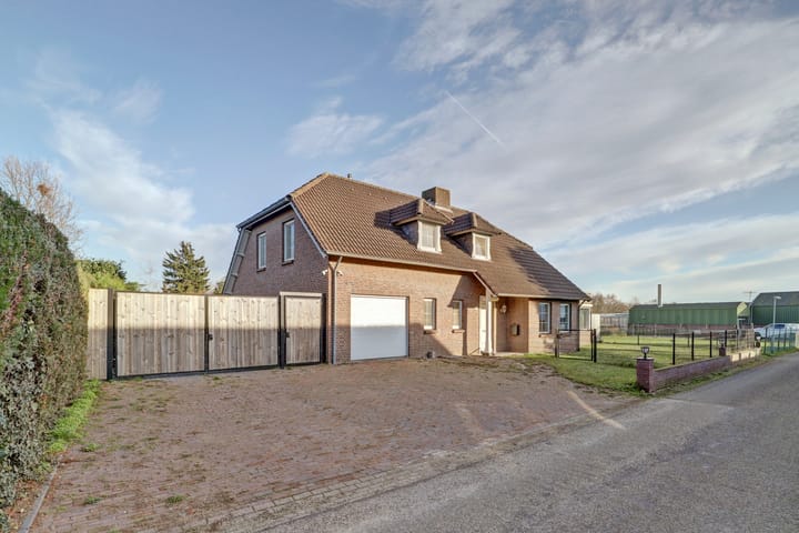 Foto 102 van Veldsehuizen 11-A