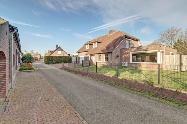 Foto 104 van Veldsehuizen 11-A