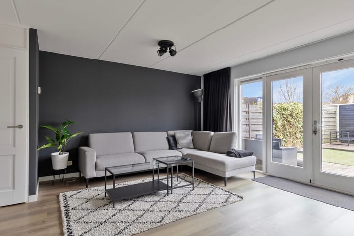 Foto 3 van Marga Klompélaan 22