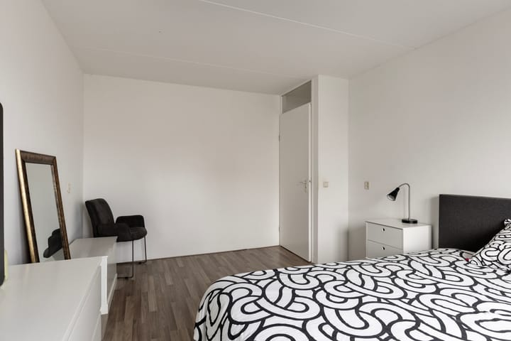 Foto 18 van Marga Klompélaan 22