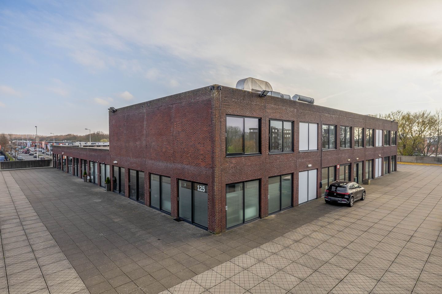 Bekijk foto 1 van Nieuwe Langeweg 173