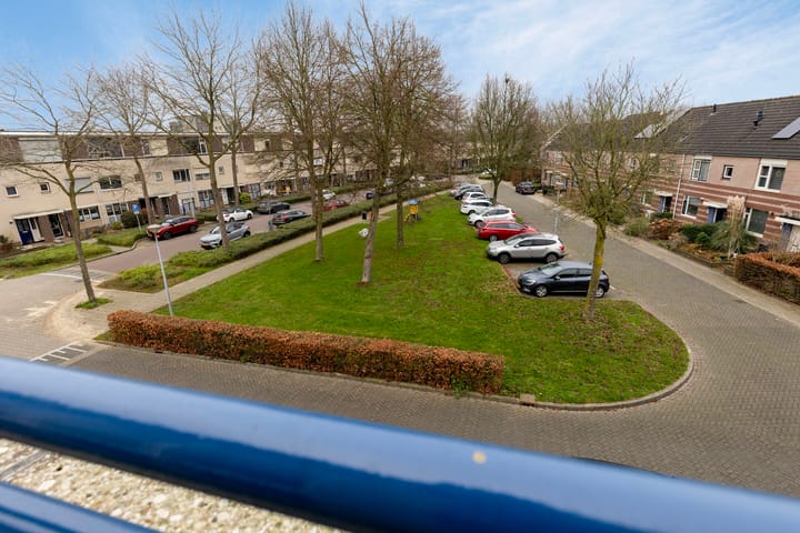 Foto 30 van Marga Klompélaan 22