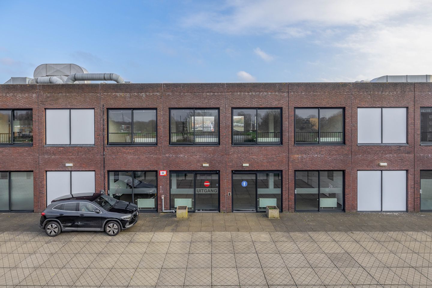 Bekijk foto 2 van Nieuwe Langeweg 173