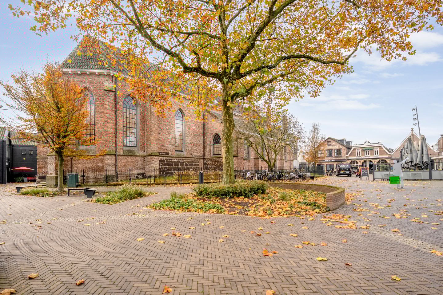 Bekijk foto 3 van Kerkplein 6