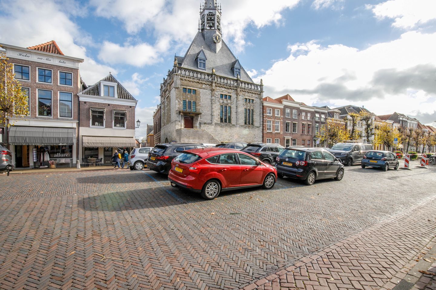 View photo 4 of Haven 68