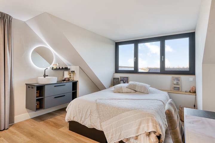 Foto 47 van Hertog Janstraat 40