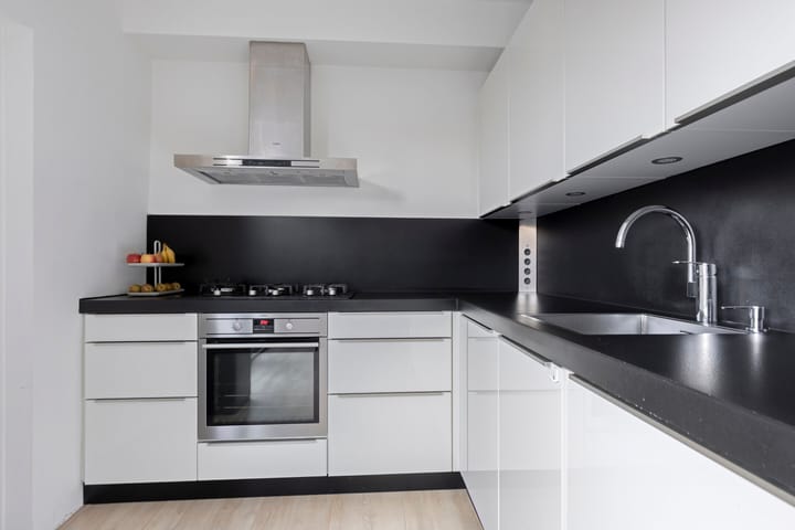 Photo 14 of Loena 31