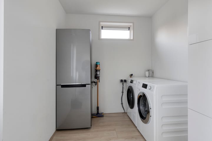 Photo 16 of Loena 31