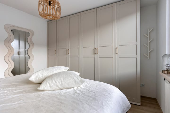 Photo 23 of Loena 31