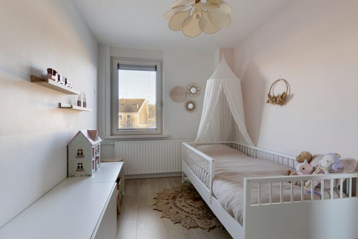 Photo 27 of Loena 31