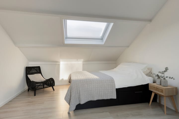 Photo 34 of Loena 31