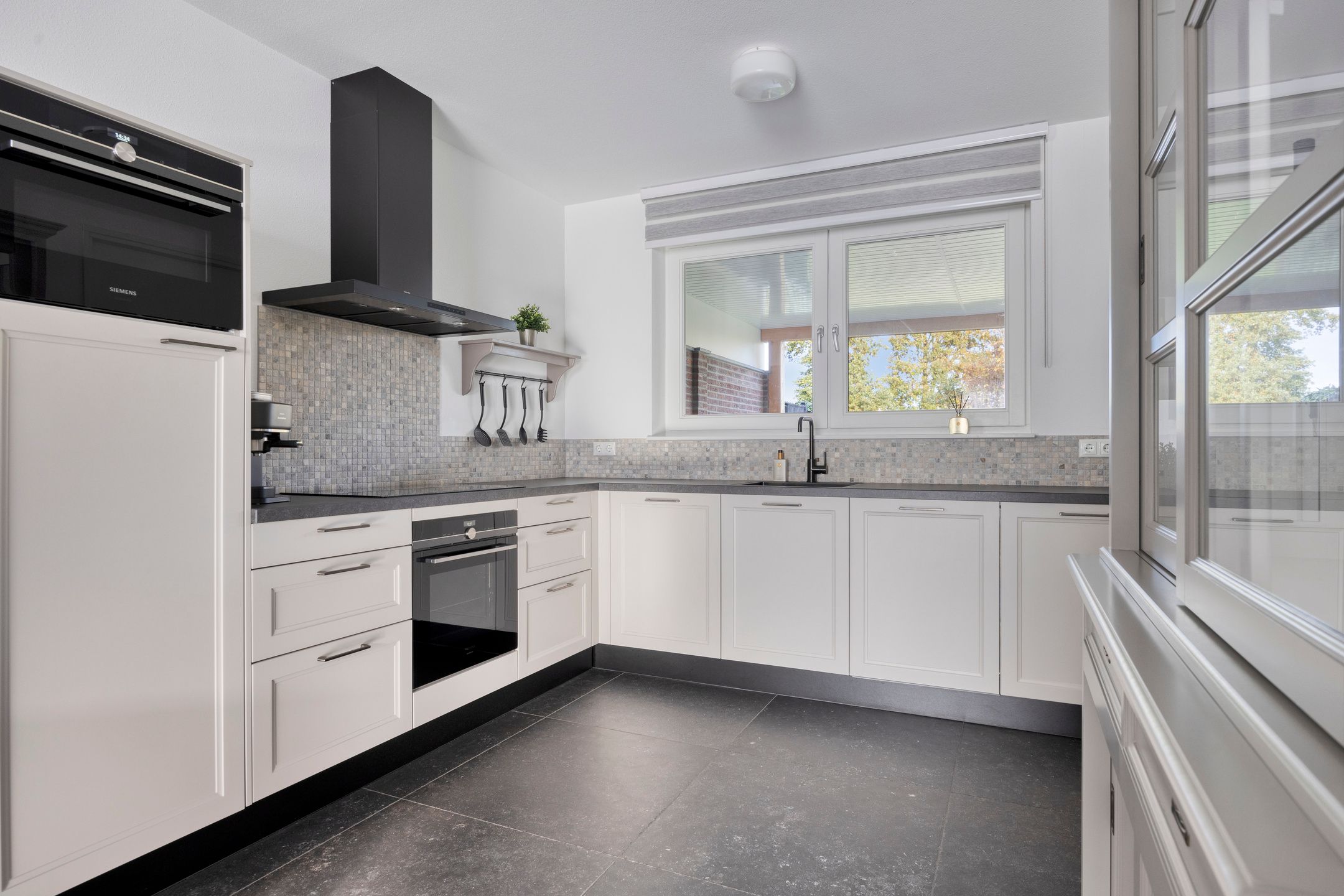 Foto 15 van Molenweg 3