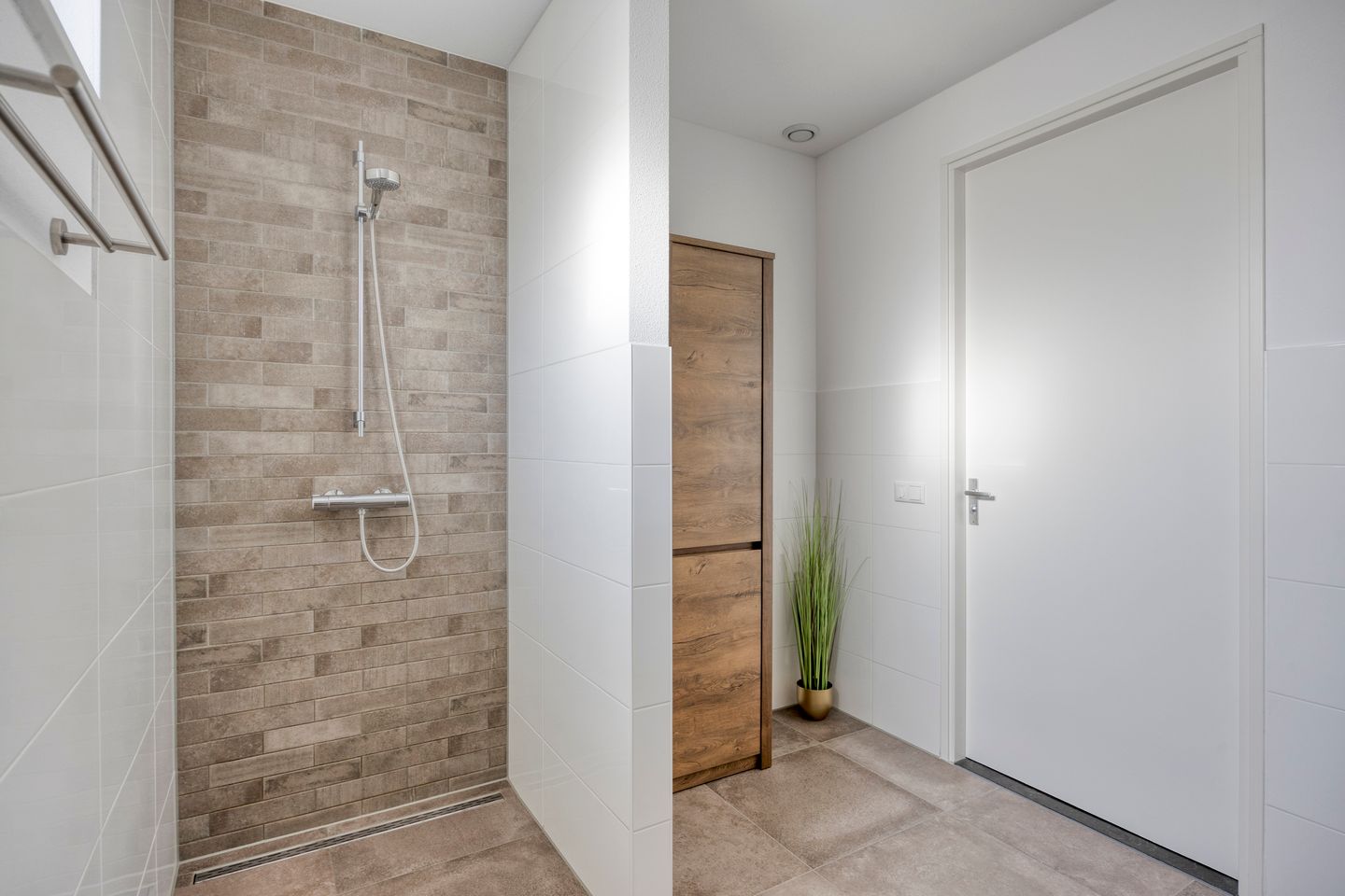 Foto 25 van Molenweg 3