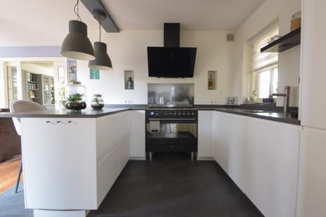 Kade 18 tertiary image