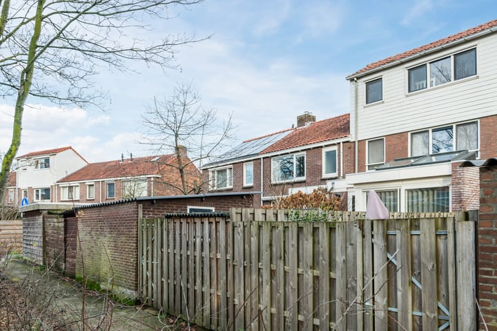 Foto 16 van Jan Luykenstraat 21