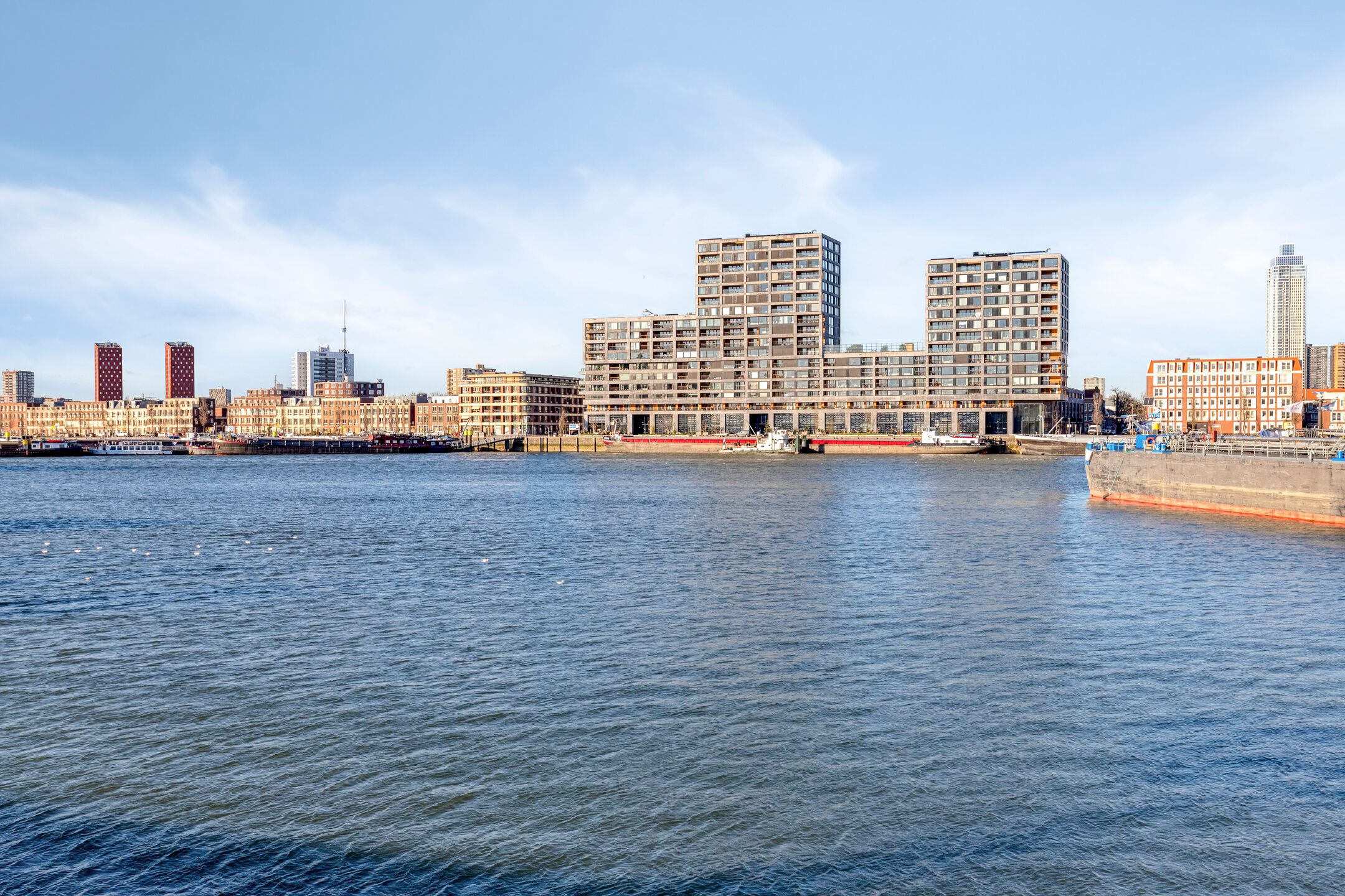 Foto 6 van Maashaven N.z. 613