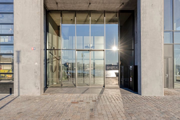 Foto 8 van Maashaven N.z. 613