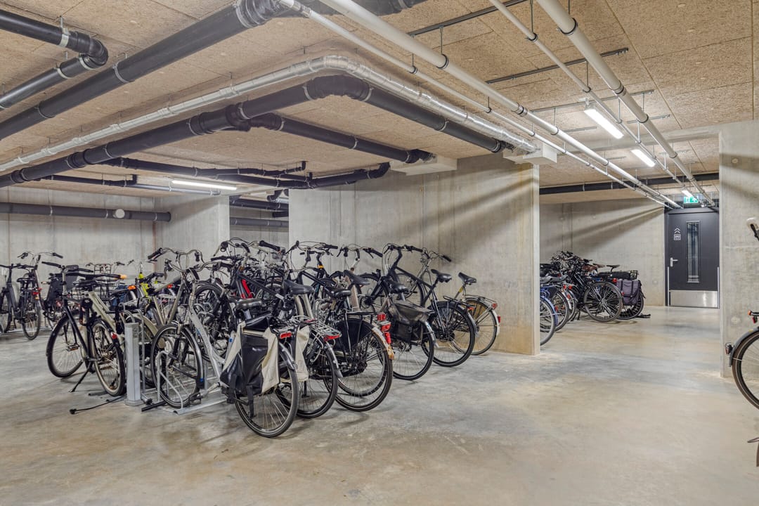 Foto 32 van Maashaven N.z. 613