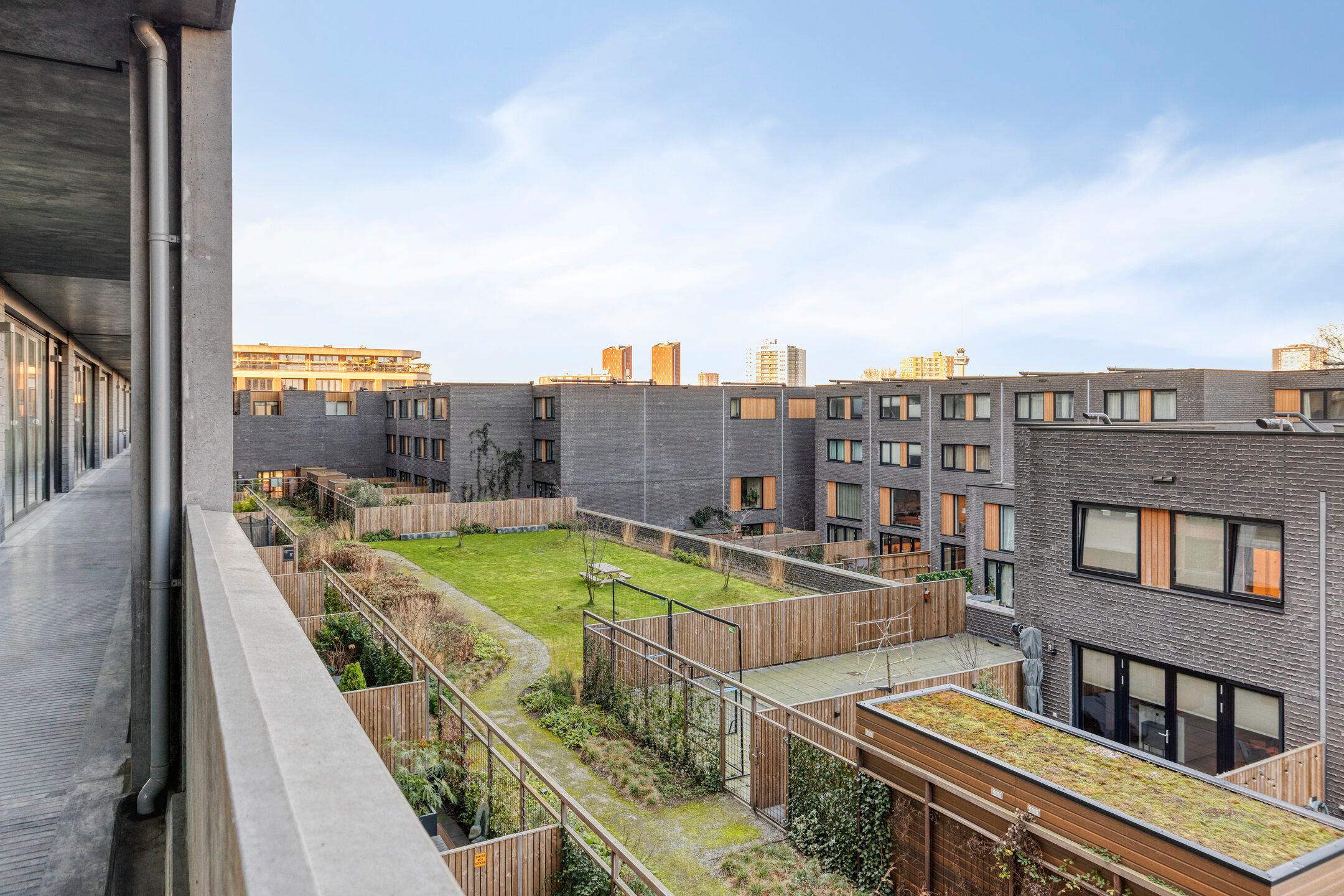 Foto 36 van Maashaven N.z. 613